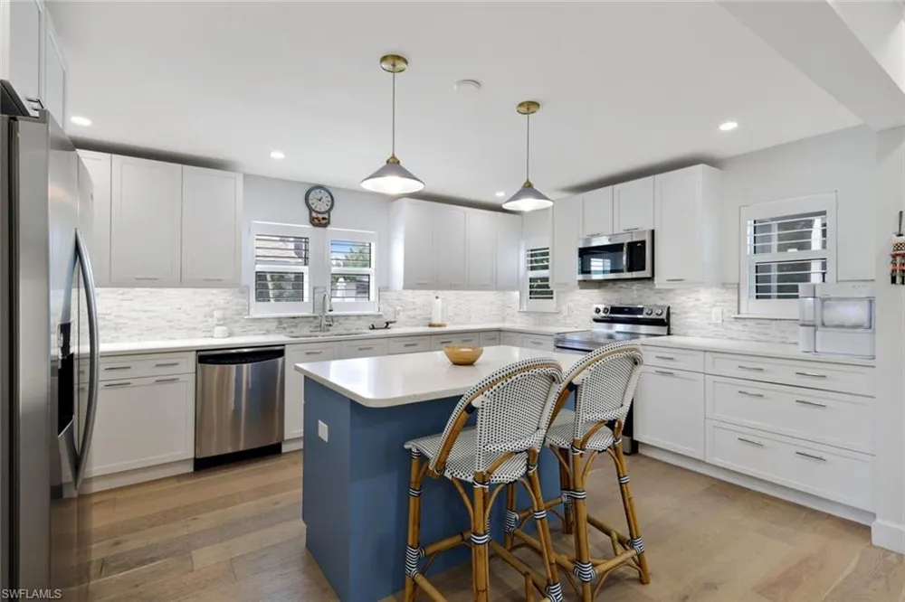 1063 Frank Whiteman Boulevard Naples, FL 34103