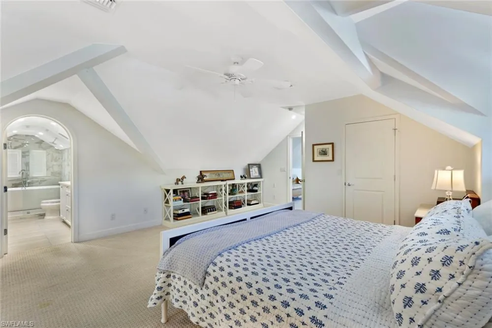 1063 Frank Whiteman Boulevard Naples, FL 34103