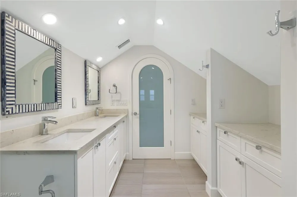 1063 Frank Whiteman Boulevard Naples, FL 34103