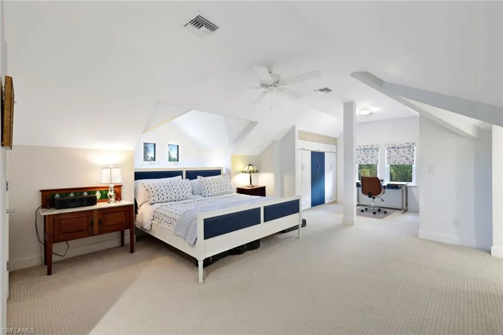 1063 Frank Whiteman Boulevard Naples, FL 34103