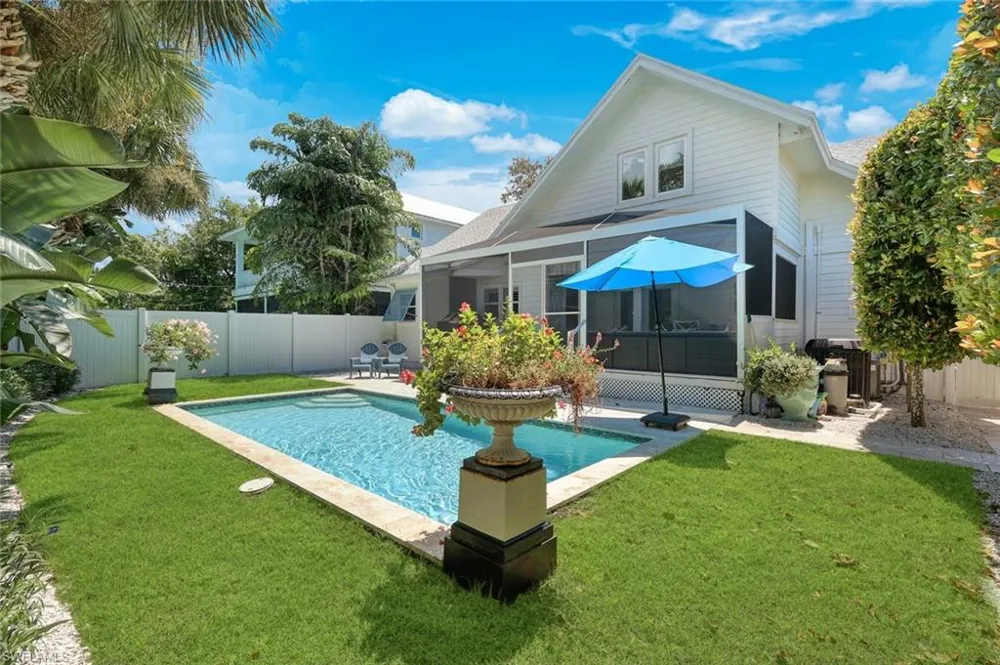 1063 Frank Whiteman Boulevard Naples, FL 34103