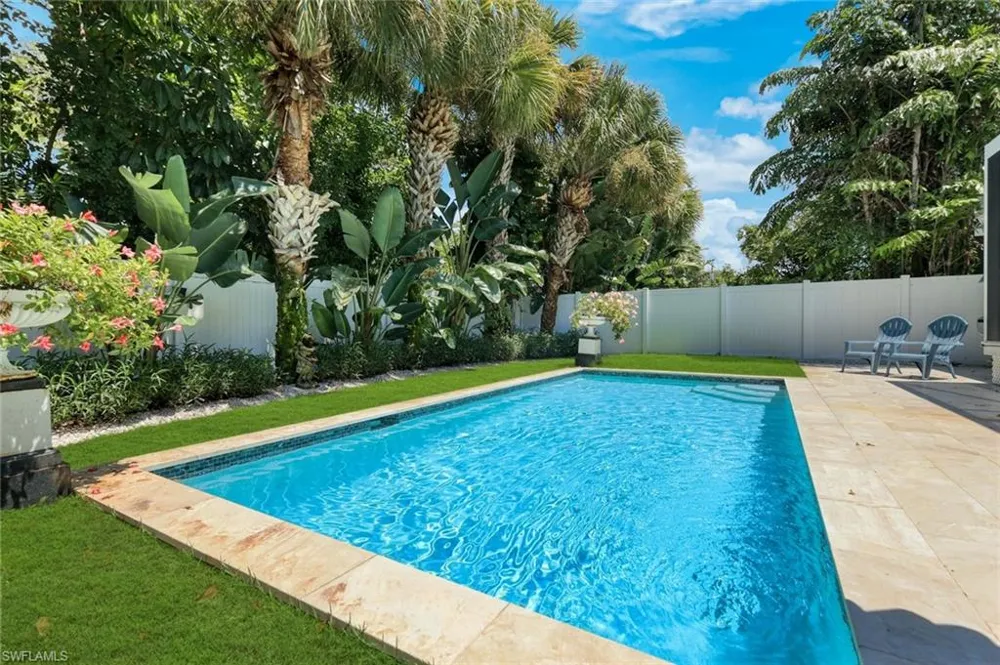 1063 Frank Whiteman Boulevard Naples, FL 34103