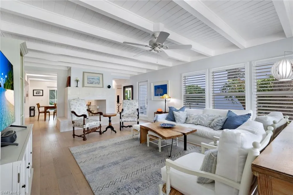 1063 Frank Whiteman Boulevard Naples, FL 34103