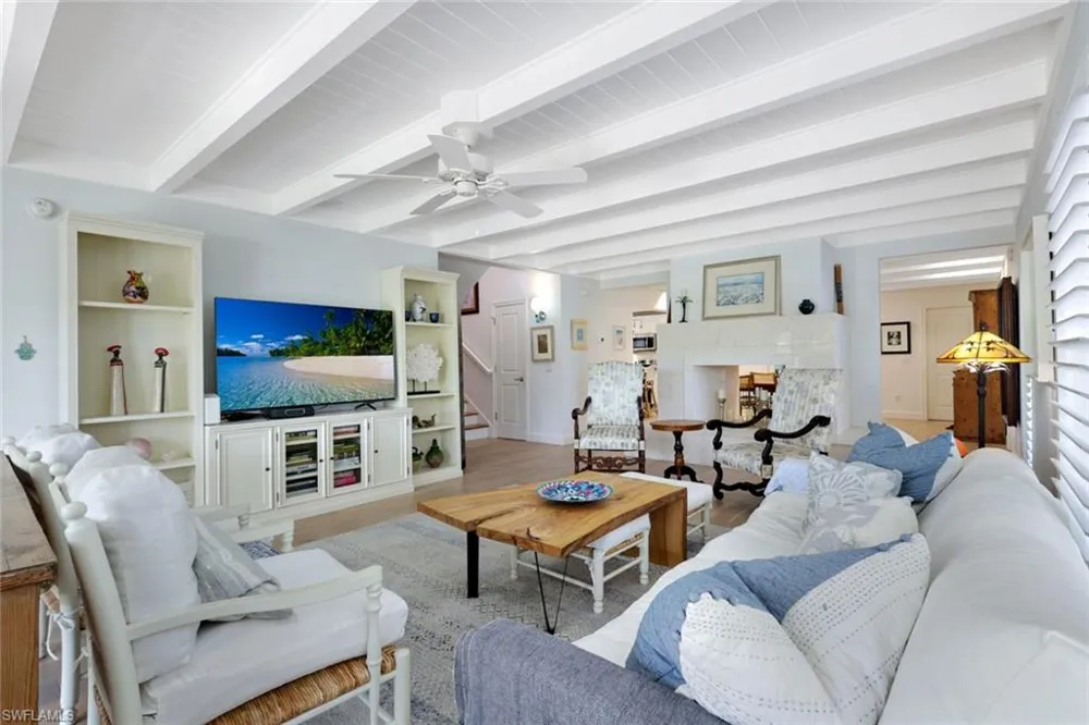 1063 Frank Whiteman Boulevard Naples, FL 34103
