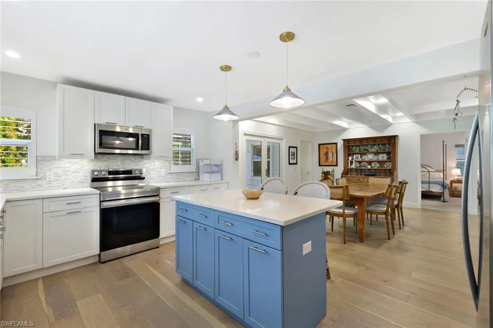 1063 Frank Whiteman Boulevard Naples, FL 34103