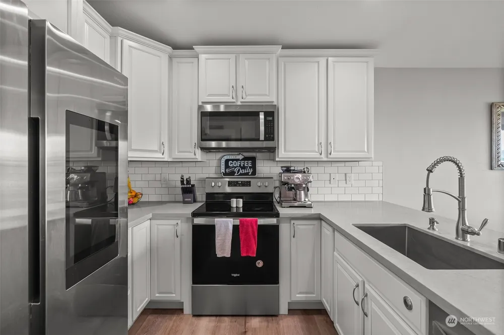 571 Puffin Avenue NE Ocean Shores, WA 98569