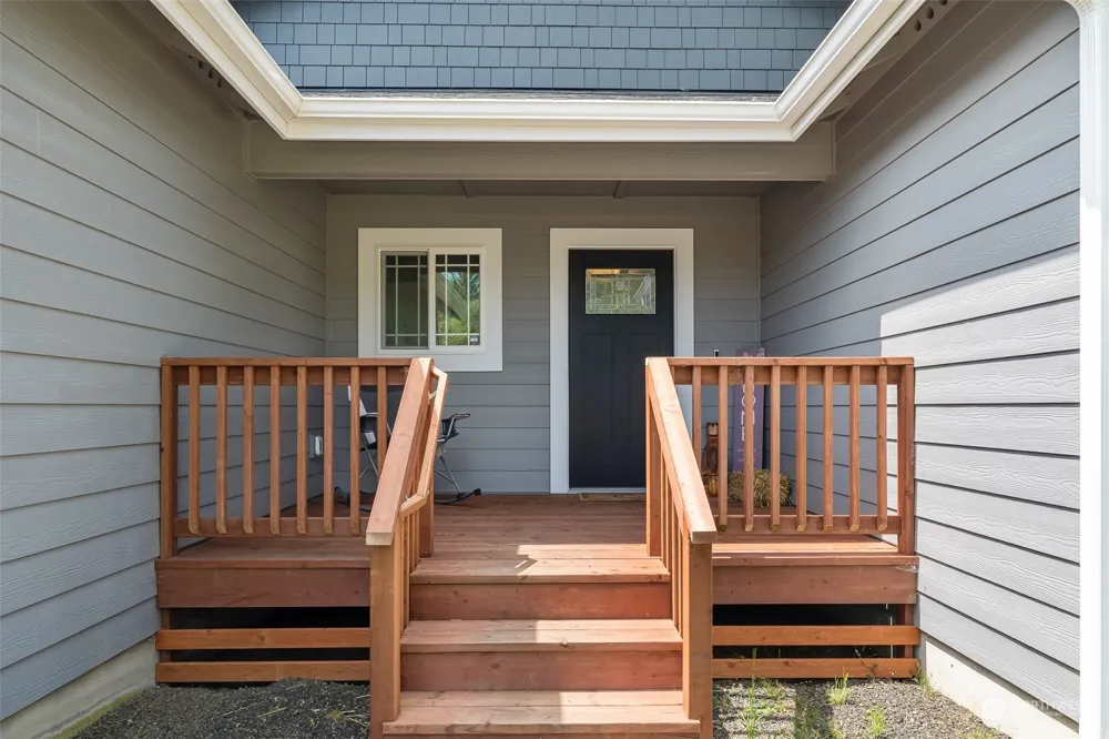 571 Puffin Avenue NE Ocean Shores, WA 98569