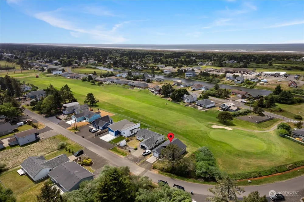 571 Puffin Avenue NE Ocean Shores, WA 98569