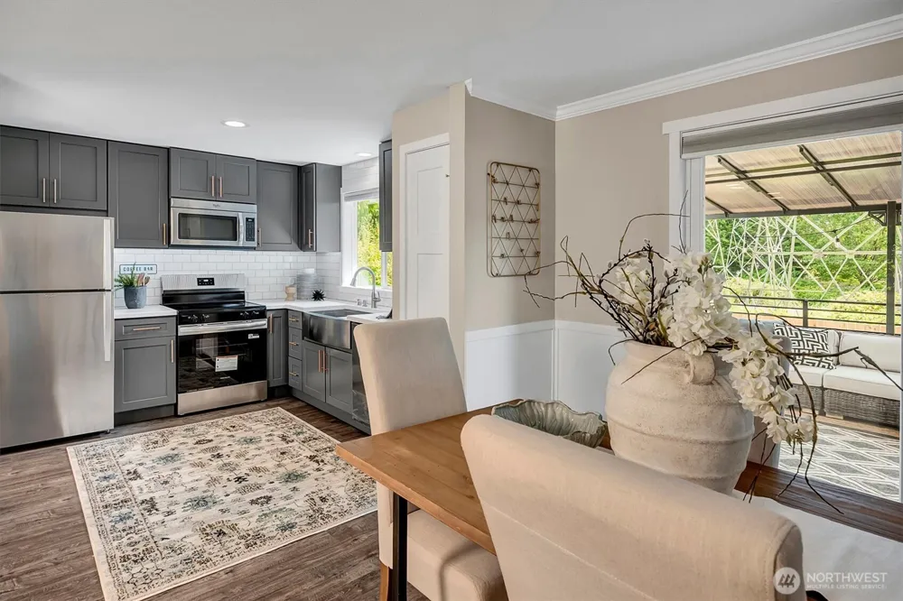 17323 26th Avenue SE Bothell, WA 98012