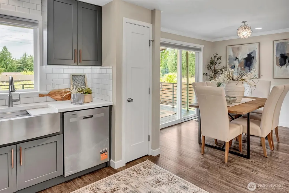 17323 26th Avenue SE Bothell, WA 98012