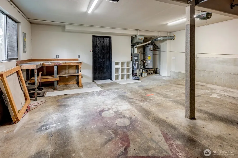 17323 26th Avenue SE Bothell, WA 98012