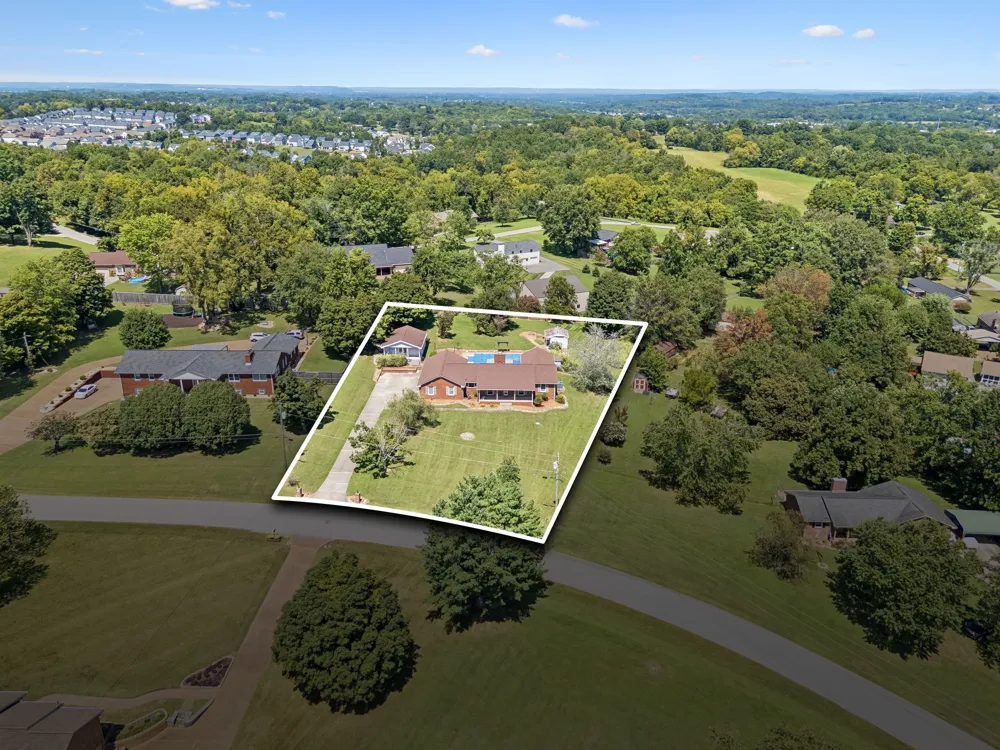 402 Thurman Dr Mount Juliet, TN 37122