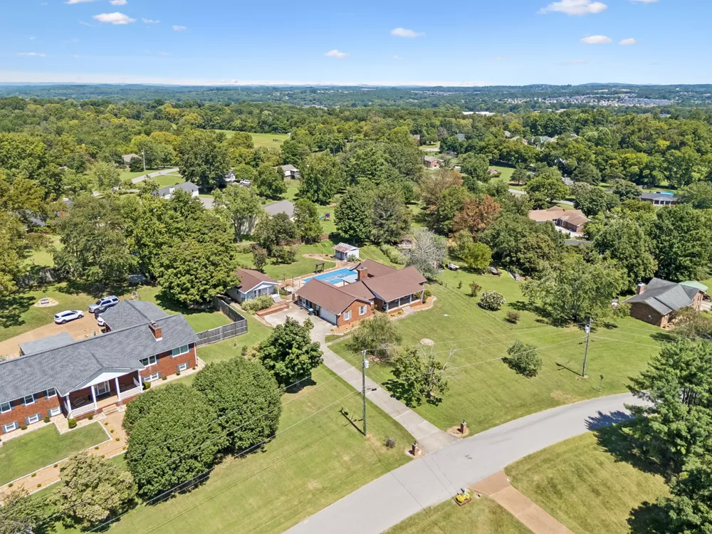 402 Thurman Dr Mount Juliet, TN 37122