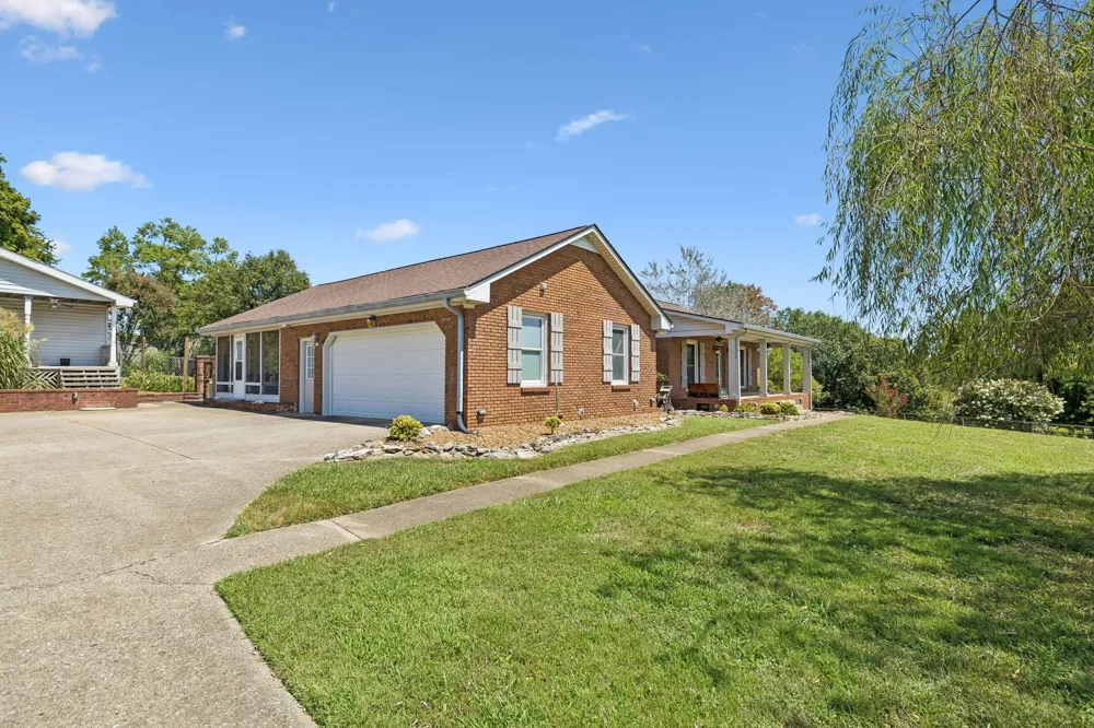 402 Thurman Dr Mount Juliet, TN 37122
