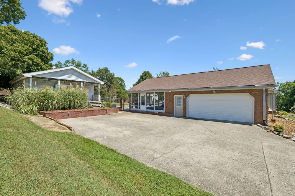 402 Thurman Dr Mount Juliet, TN 37122