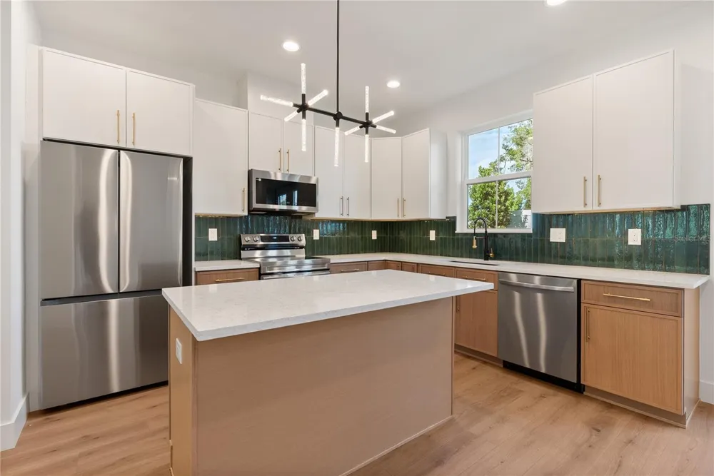 2614 23RD STREET #1 Tampa, FL 33605