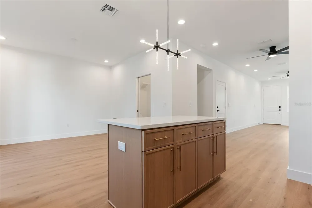 2614 23RD STREET #1 Tampa, FL 33605
