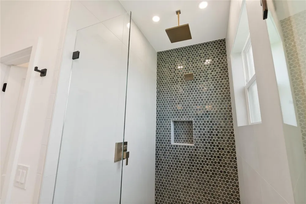 2614 23RD STREET #1 Tampa, FL 33605