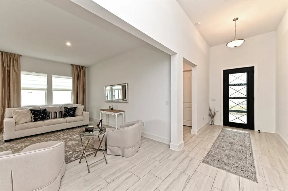 401 Trabuco Bend Liberty Hill, TX 78642