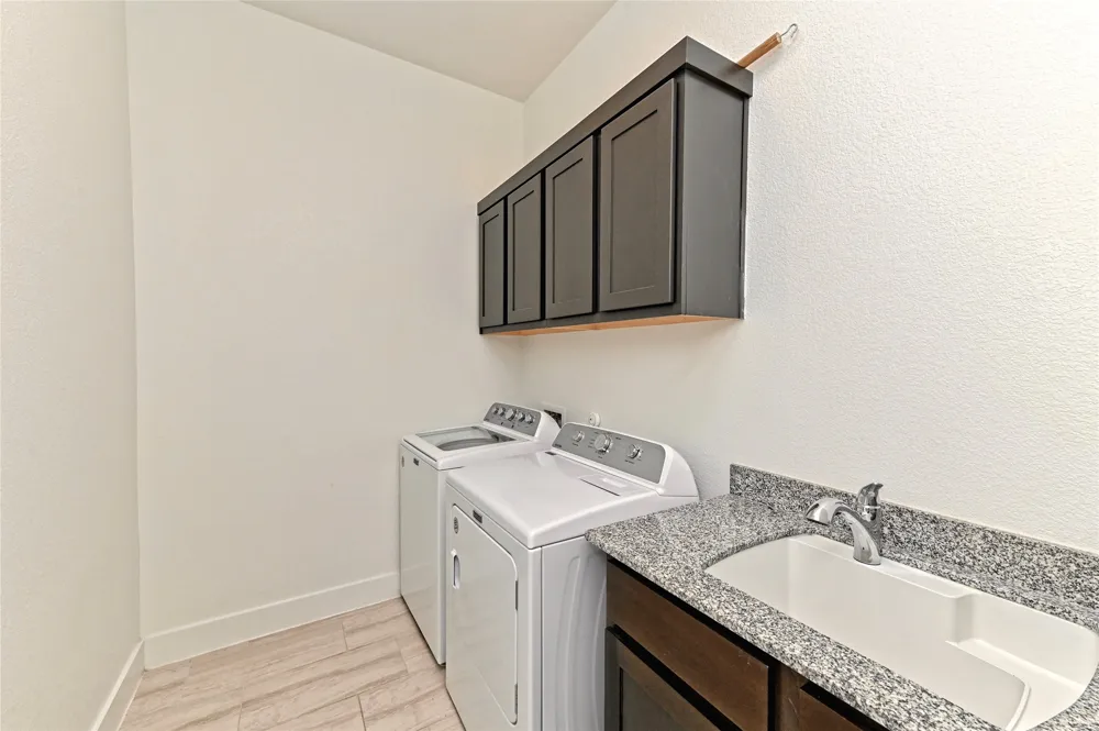 401 Trabuco Bend Liberty Hill, TX 78642