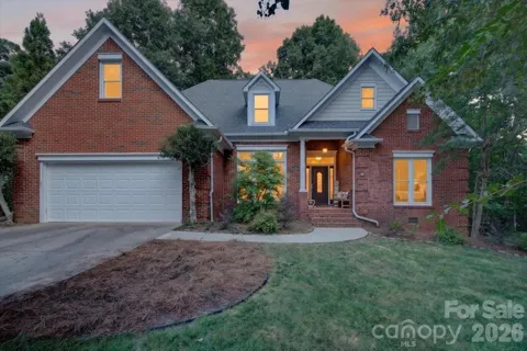 4737 Myers Lane