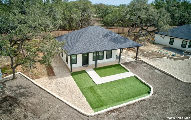 30652 Oakview Unit 2 Bulverde, TX 78163