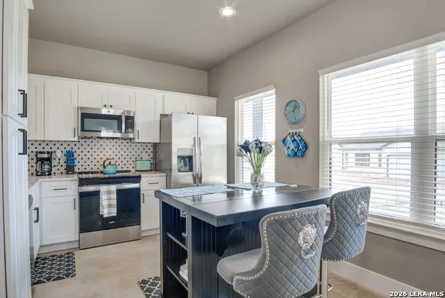 30652 Oakview Unit 2 Bulverde, TX 78163