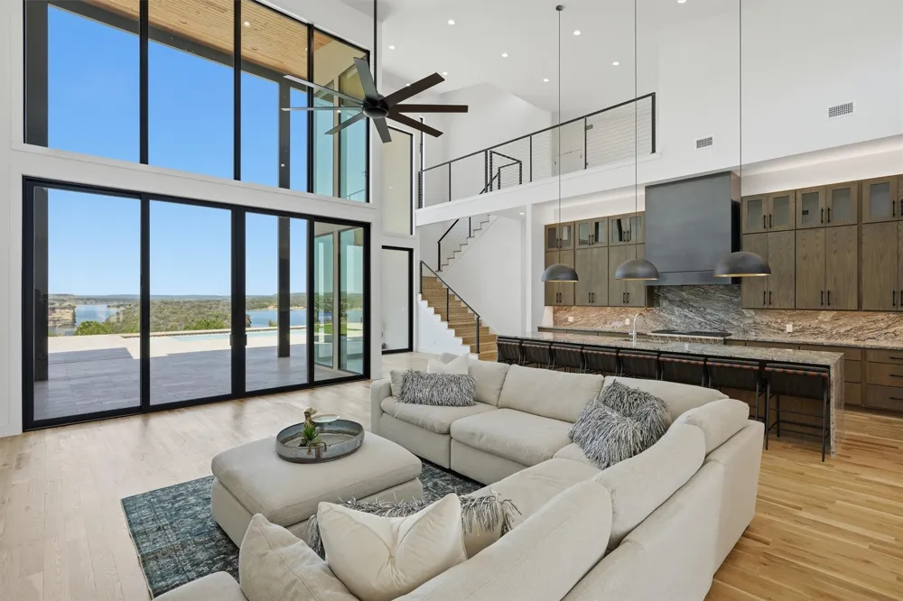961 E Hells Gate Drive Graford, TX 76449