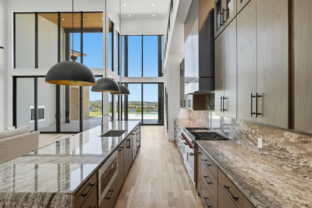961 E Hells Gate Drive Graford, TX 76449