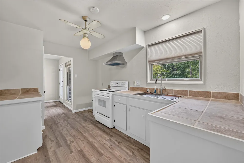 5500 Wheaton Drive Fort Worth, TX 76133