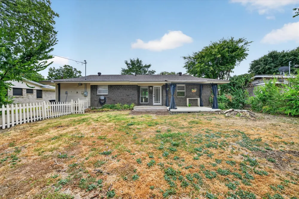 5500 Wheaton Drive Fort Worth, TX 76133