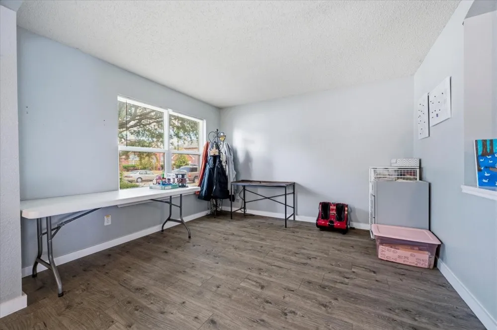 2423 Ranchview Drive Grand Prairie, TX 75052