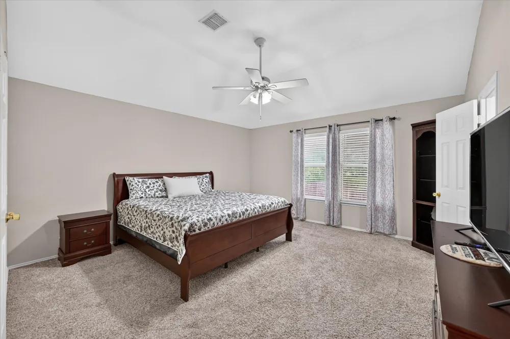 5530 Mandarin Way Dallas, TX 75249