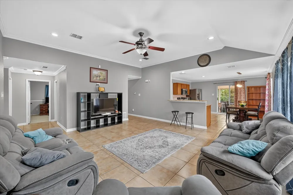 5530 Mandarin Way Dallas, TX 75249