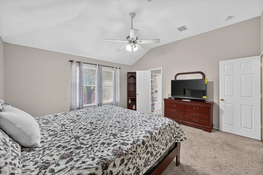 5530 Mandarin Way Dallas, TX 75249