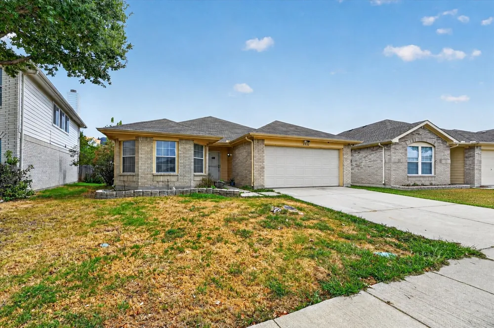 5530 Mandarin Way Dallas, TX 75249