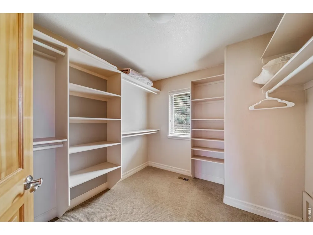 621 1st Avenue Lyons, CO 80540