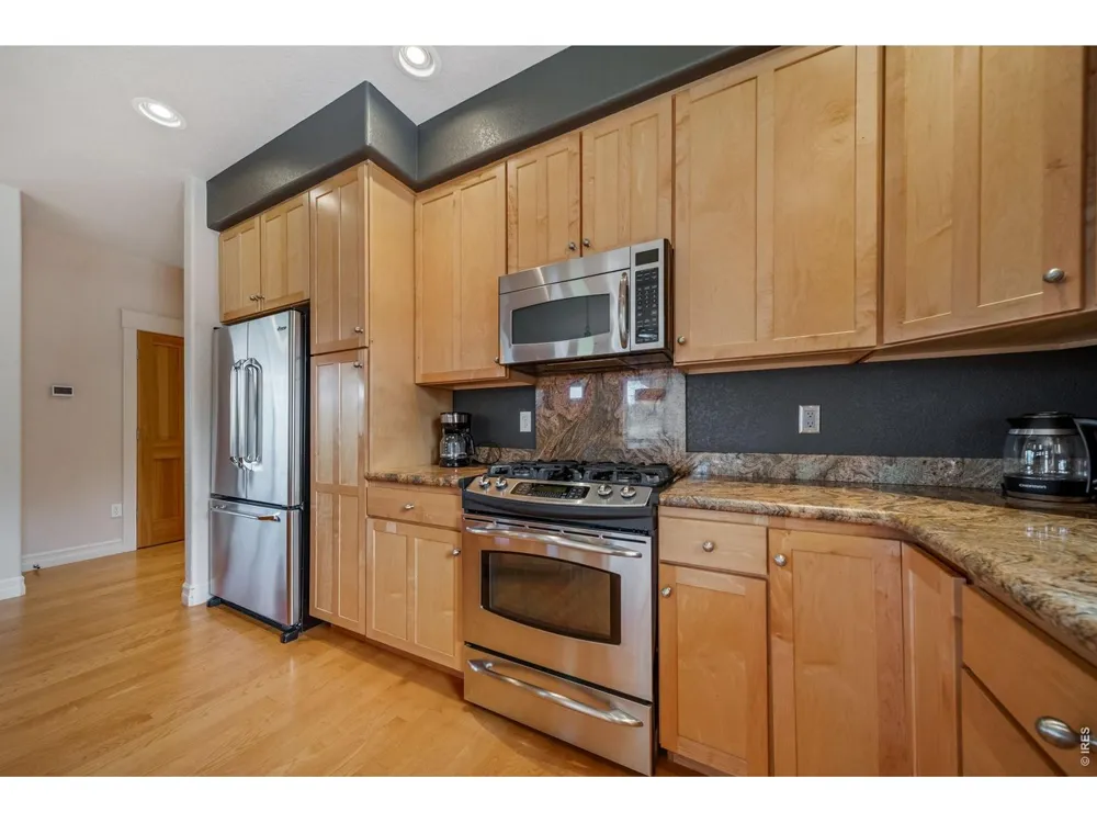 621 1st Avenue Lyons, CO 80540