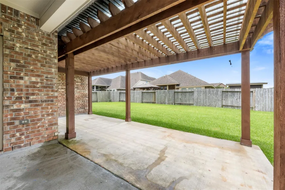 102 Blossom Terrace Lane Rosenberg, TX 77469