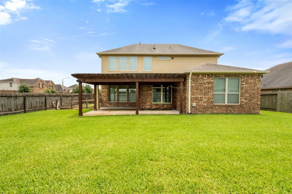 102 Blossom Terrace Lane Rosenberg, TX 77469