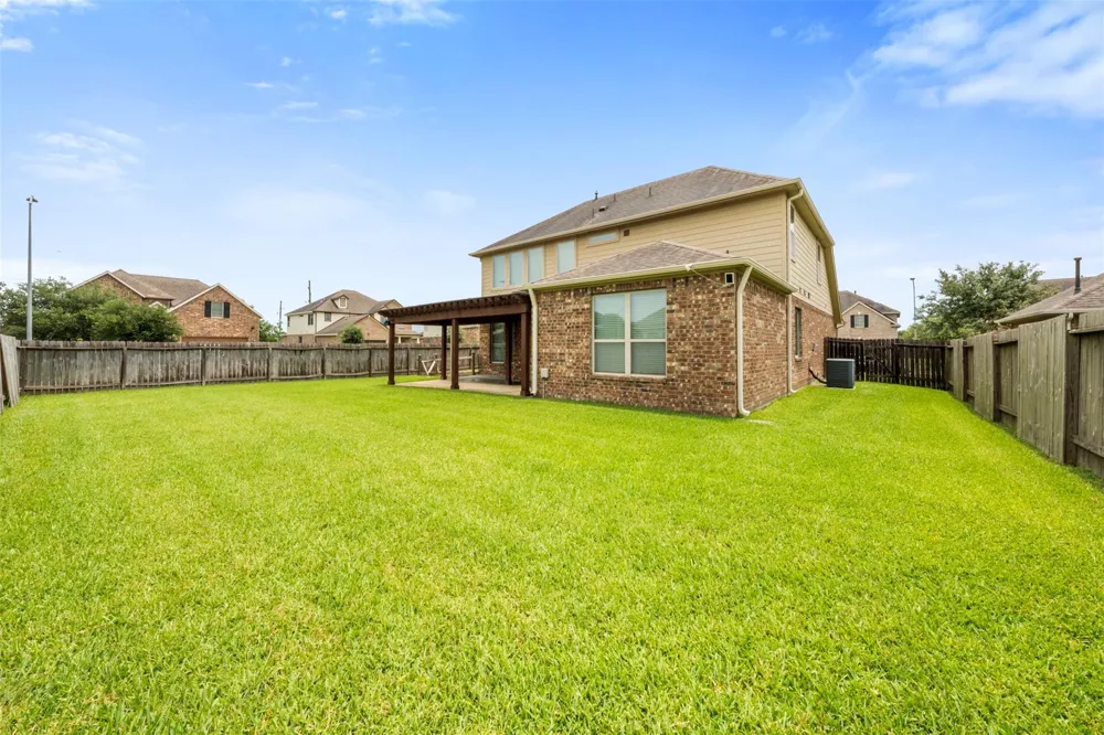 102 Blossom Terrace Lane Rosenberg, TX 77469