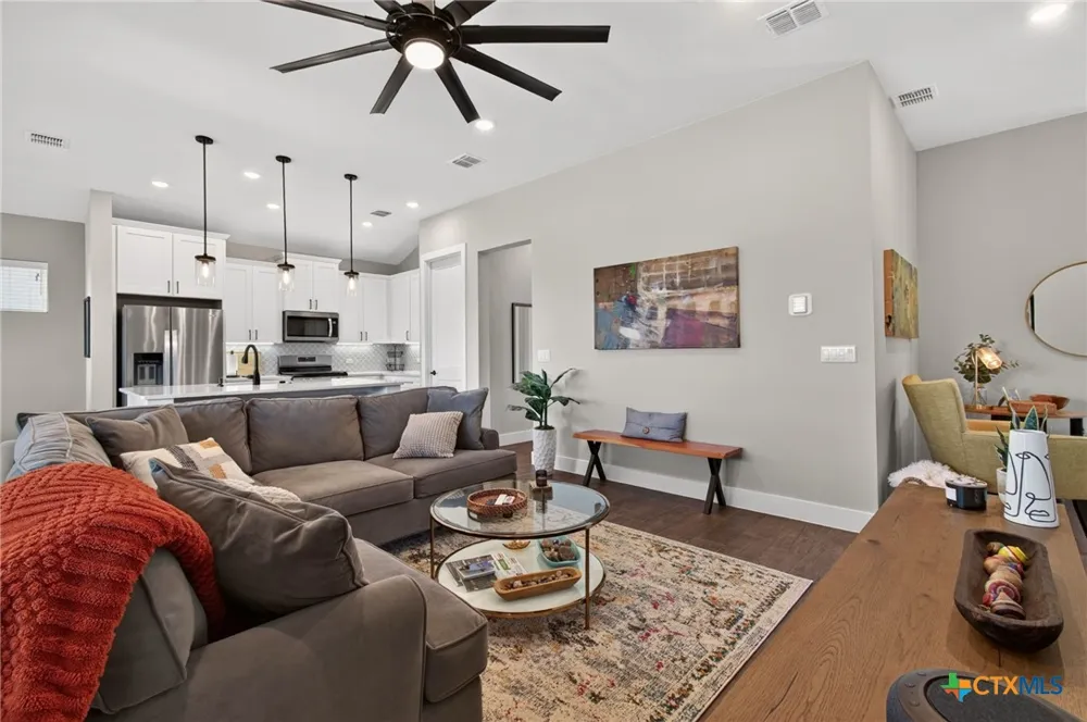 221 Sweeping Sage Lane San Marcos, TX 78666