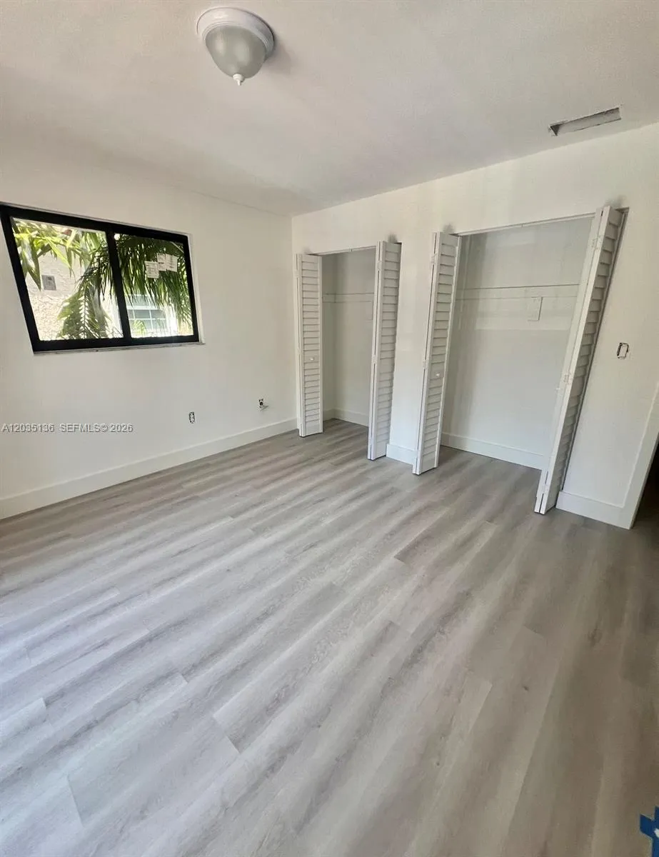325 MENORES AVE Coral Gables, FL 33134