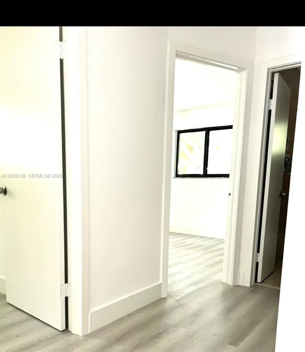 325 MENORES AVE Coral Gables, FL 33134