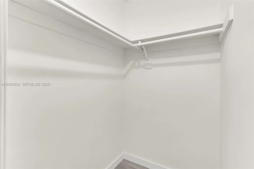 13962 SW 52 LN Miami, FL 33175