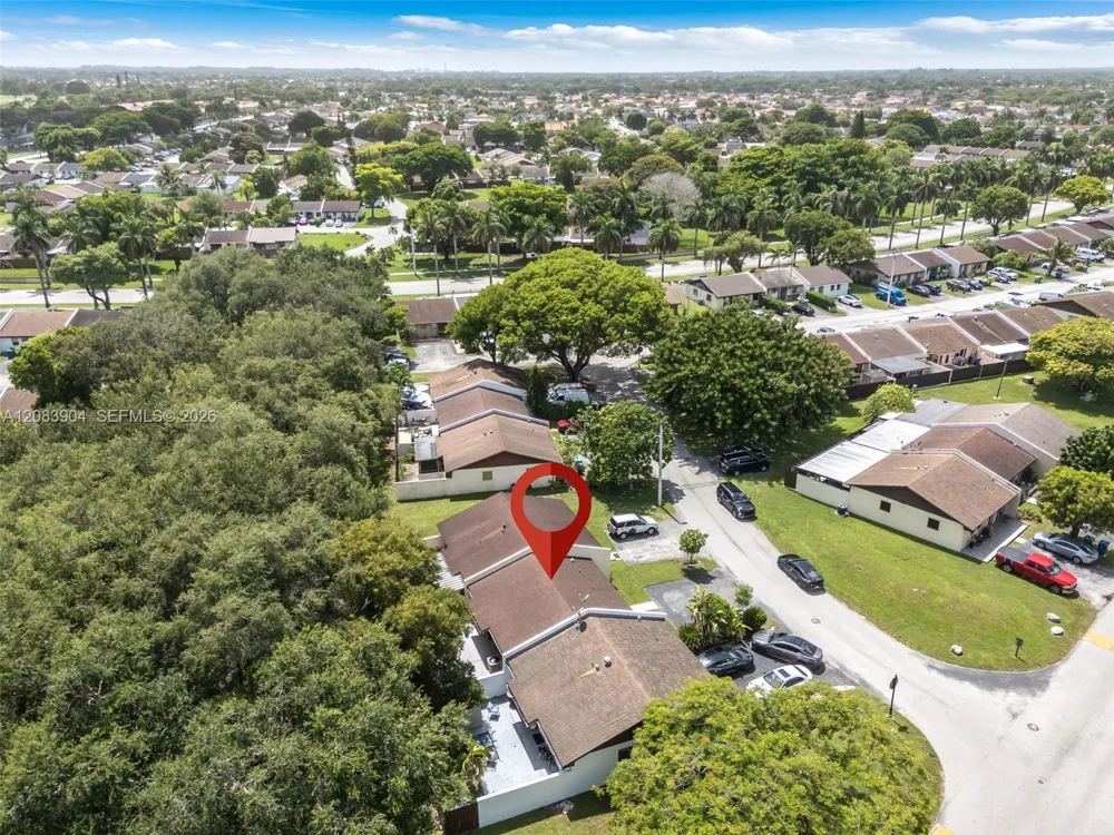 13962 SW 52 LN Miami, FL 33175