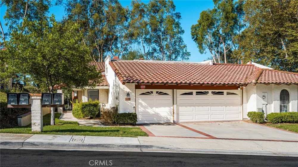 1771 Del Prado Pomona, CA 91768