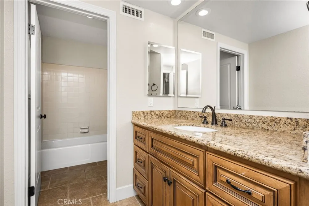 1771 Del Prado Pomona, CA 91768