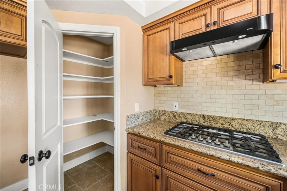 1771 Del Prado Pomona, CA 91768