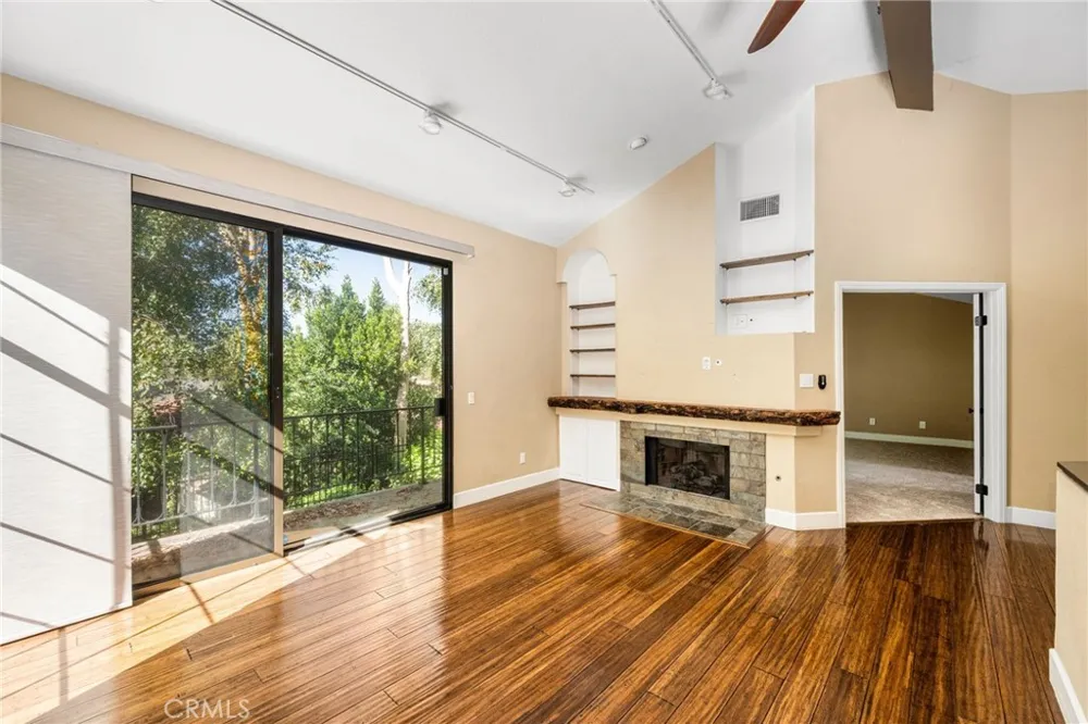 1771 Del Prado Pomona, CA 91768